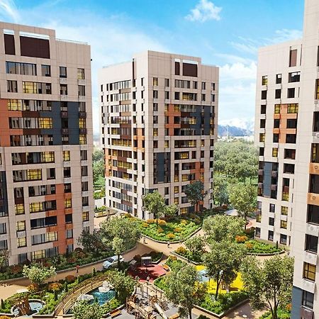 Halal-Apartamenty Рядом Трц Megaalma-Ata Buitenkant foto